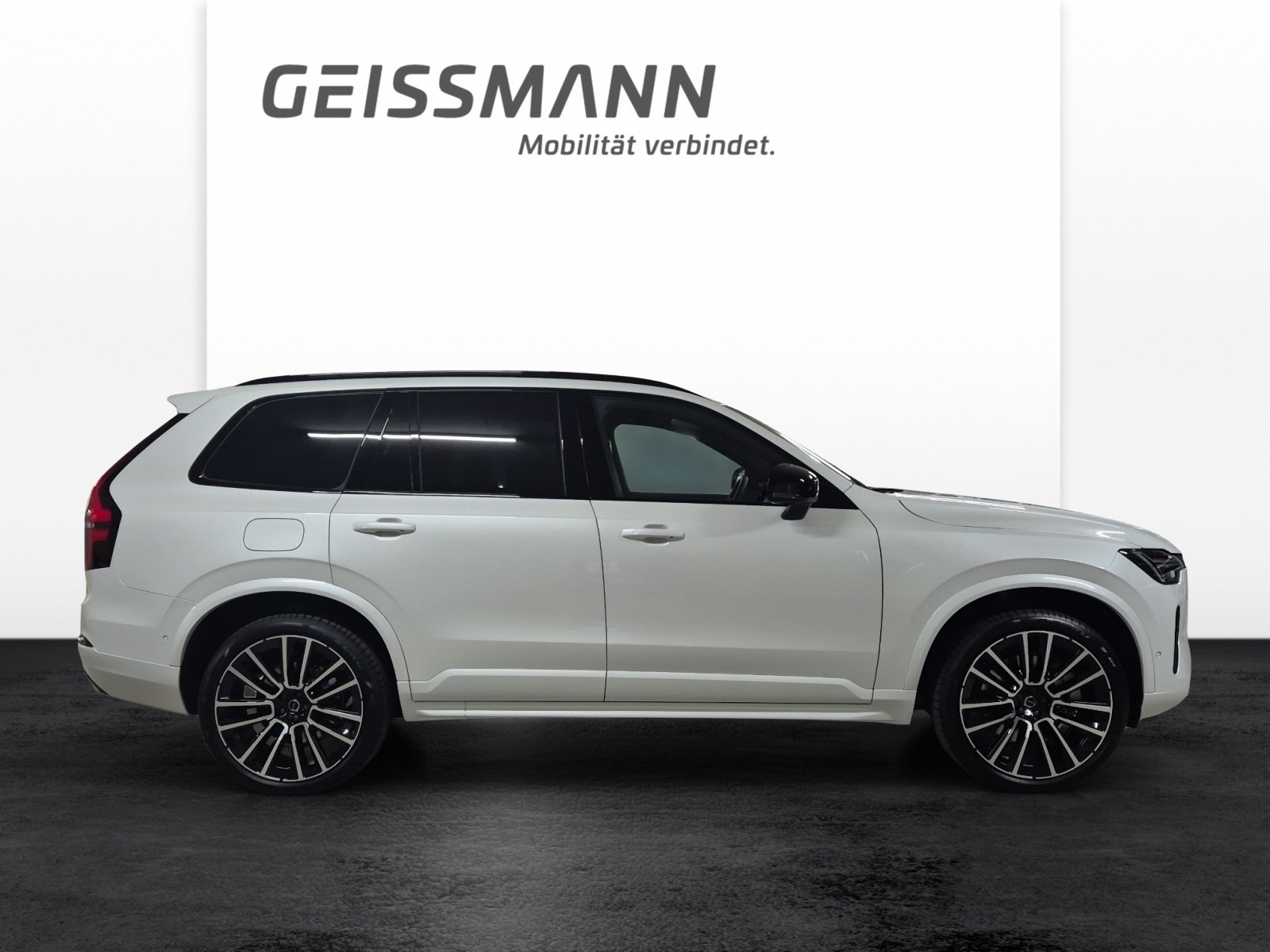 VOLVO XC90 2.0 T8 TE Black Edition eAWD, Hybride Rechargeable Essence/Électricité, Voiture nouvelle, Automatique - 4