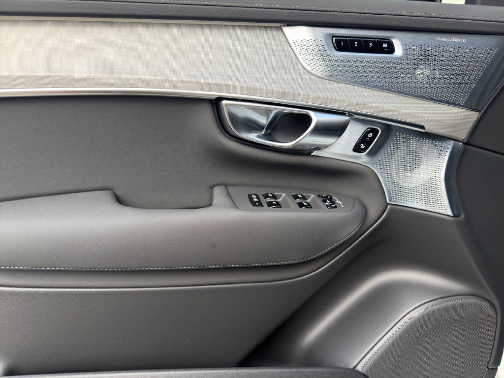 VOLVO XC90 2.0 T8 TE XCLUSIVE Edition Dark eAWD, Plug-in-Hybrid Benzin/Elektro, Neuwagen, Automatik - 7