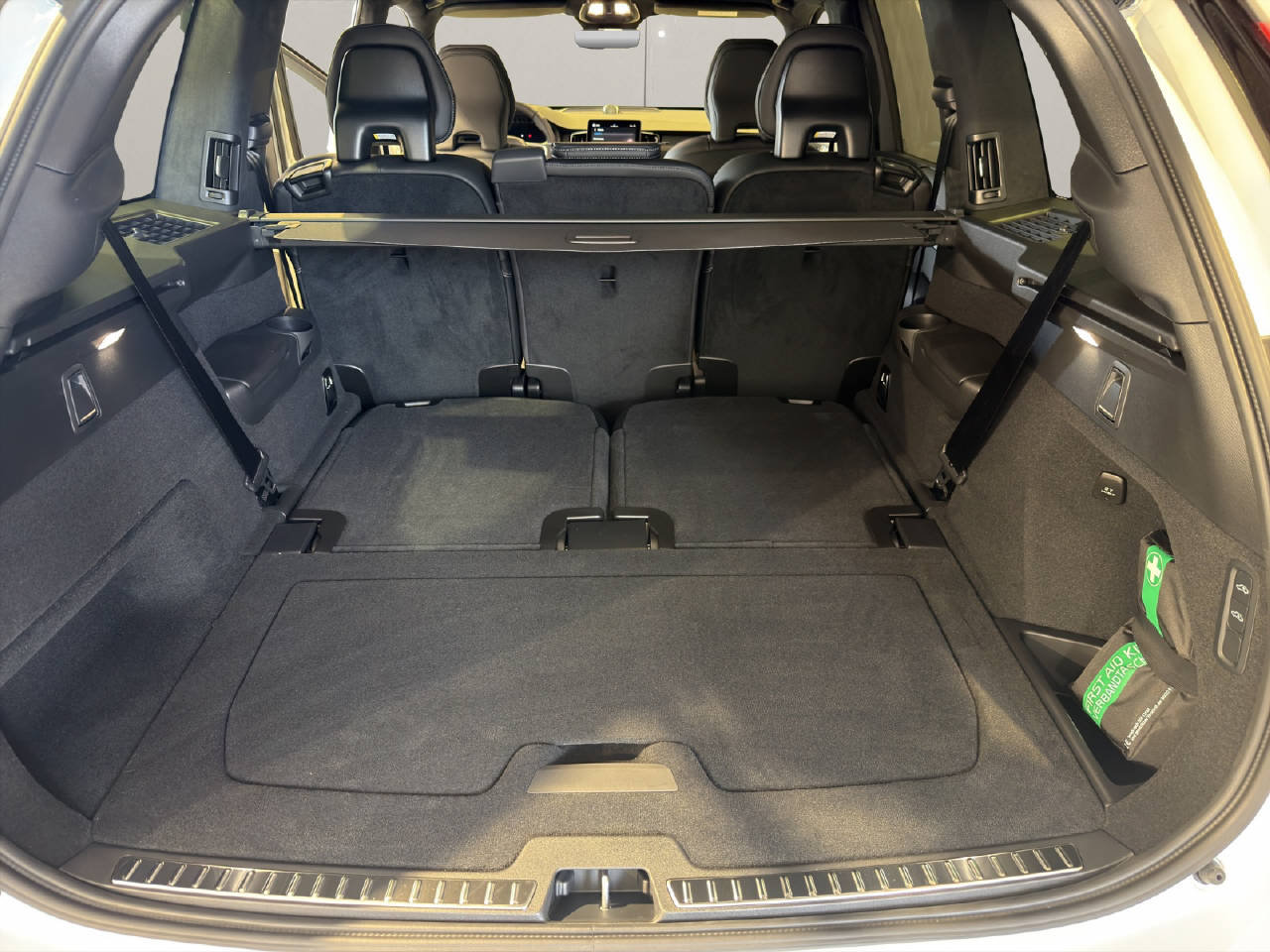 VOLVO XC90 2.0 T8 TE XCLUSIVE Edition Dark eAWD, Plug-in-Hybrid Benzin/Elektro, Neuwagen, Automatik - 7