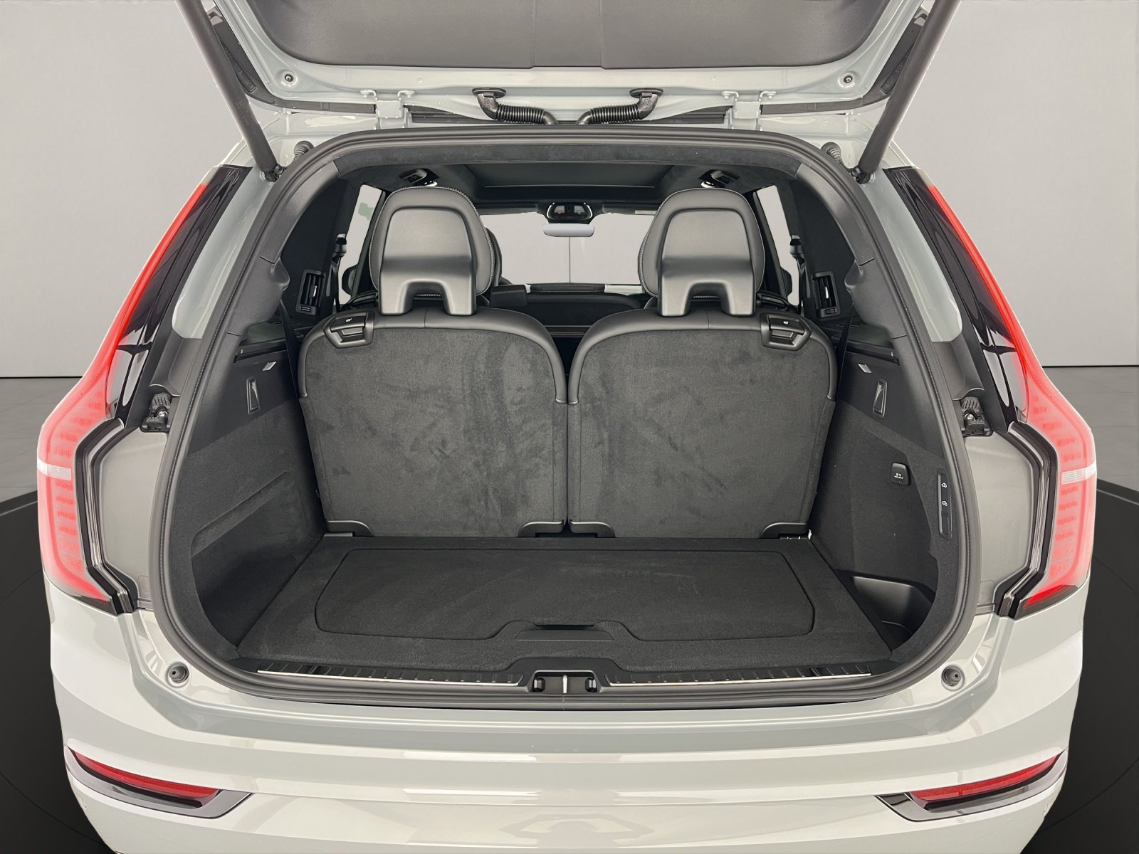 VOLVO XC90 2.0 T8 TE Black Edition eAWD, Hybride Rechargeable Essence/Électricité, Voiture nouvelle, Automatique - 6