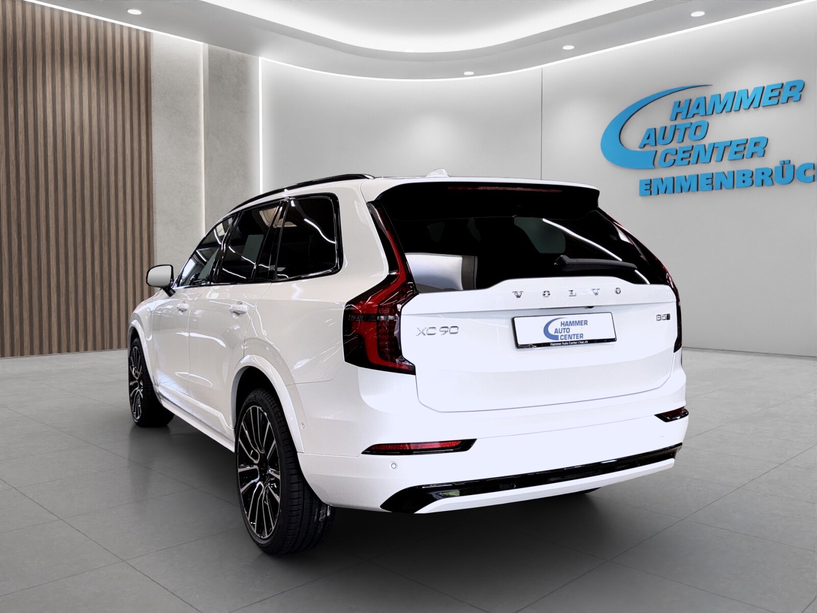 VOLVO XC90 2.0 B5 MH Ultra Dark AWD, Hybride Leggero Benzina/Elettrica, Auto nuove, Automatico - 3