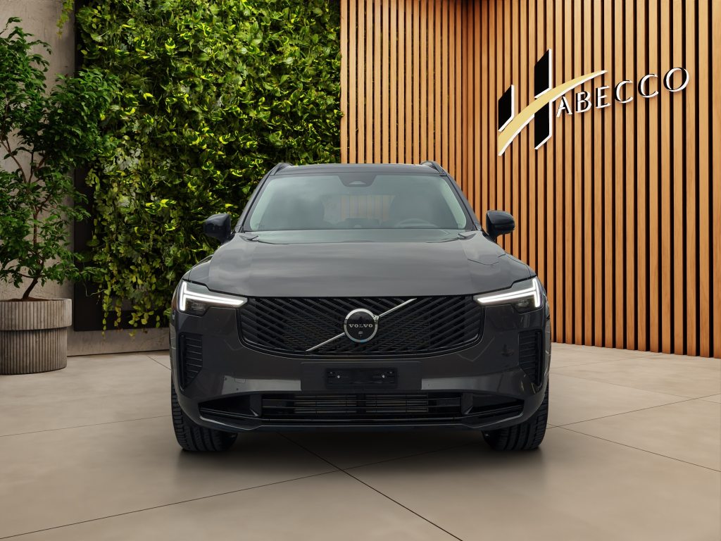 VOLVO XC90 2.0 T8 Plus Dark eAWD 7-Plätzer 455 PS