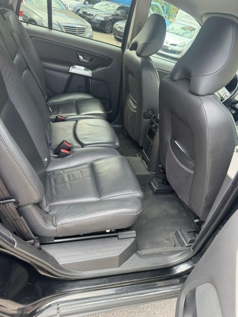 VOLVO 2.4D5 Summum 7P. AWD, Diesel, Occasioni / Usate, Automatico - 7