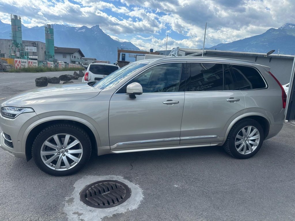 VOLVO XC90 2.0 T6 Inscription 7P. AWD, Benzin, Occasion / Gebraucht, Automatik - 4