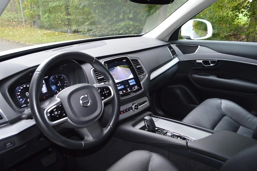 VOLVO XC90 B5 Diesel Mild Hybrid AWD 7 Plätze I Momentum Geartroni, Hybride Leggero Diesel/Elettrica, Occasioni / Usate, Automatico - 7