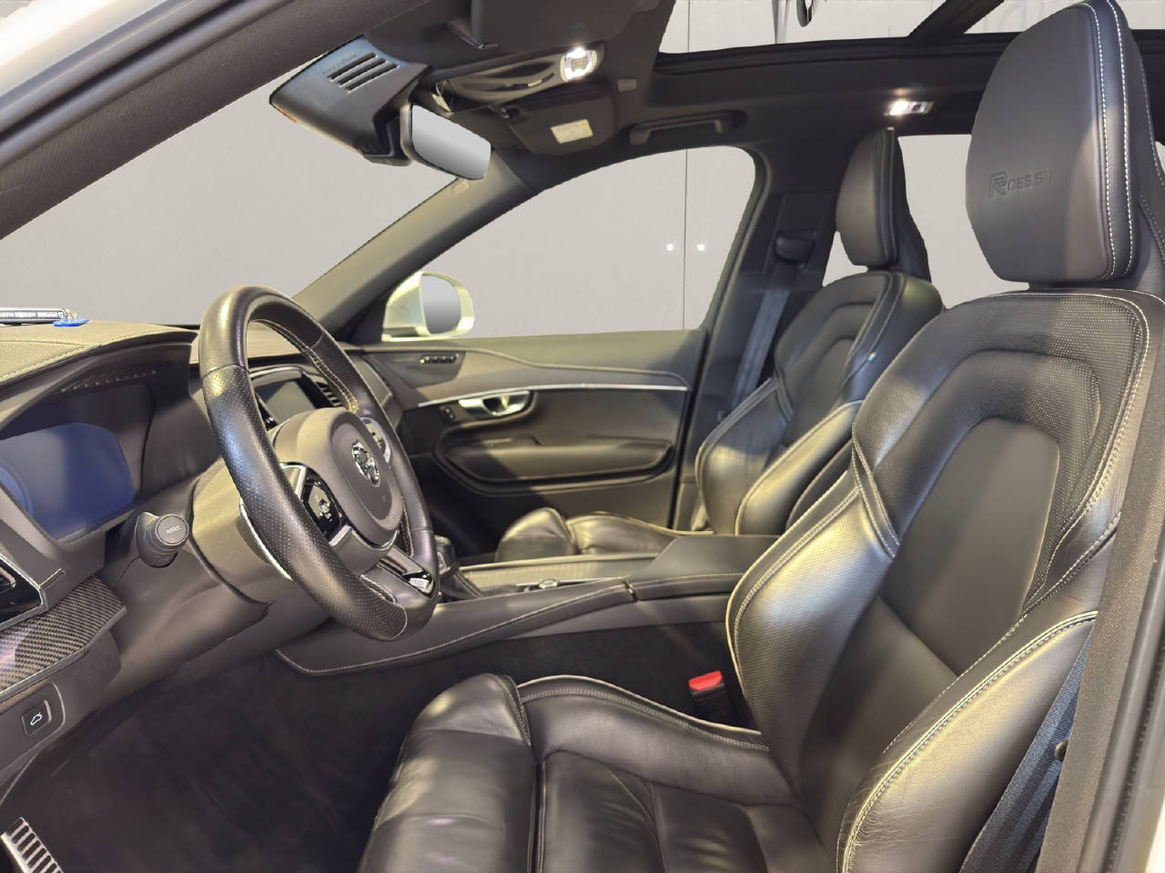 VOLVO XC90 2.0 T5 R-Design 7P. AWD, Essence, Occasion / Utilisé, Automatique - 6