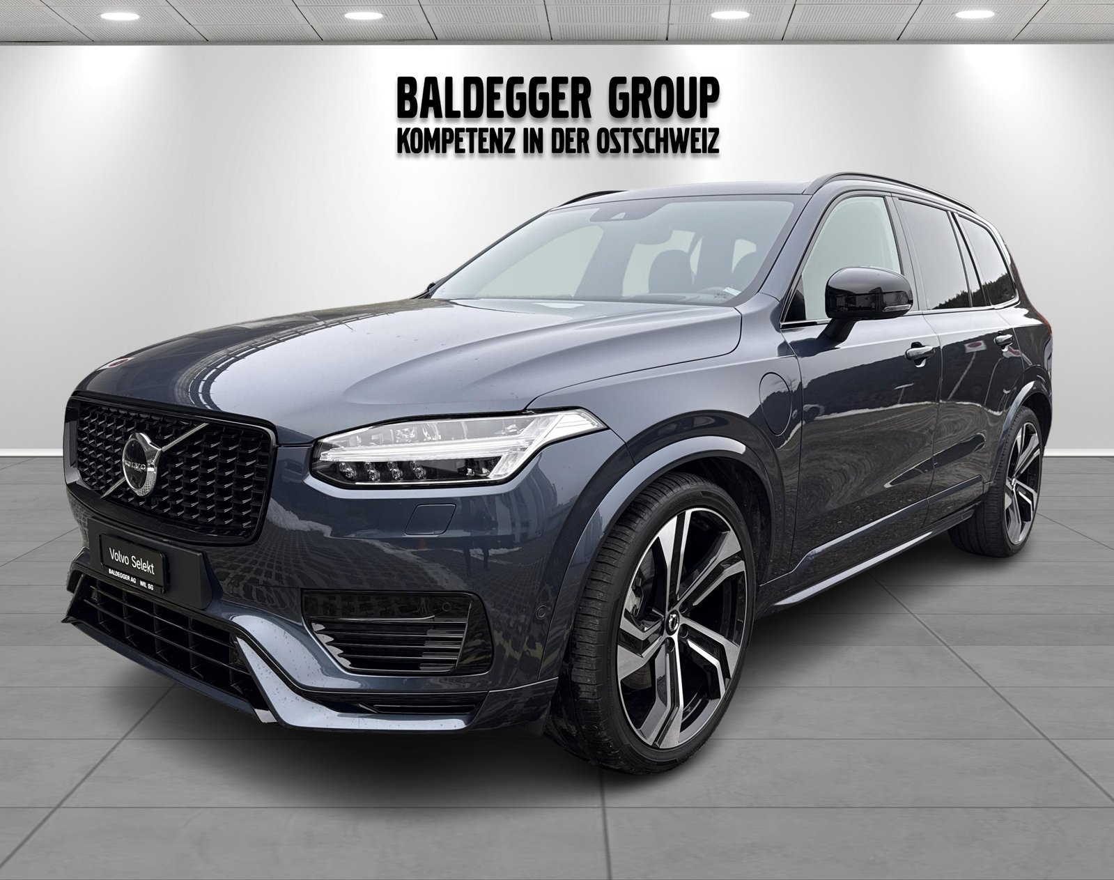VOLVO XC90 T8 eAWD R-Design, Voll-Hybrid Benzin/Elektro, Occasion / Gebraucht, Automatik - 2