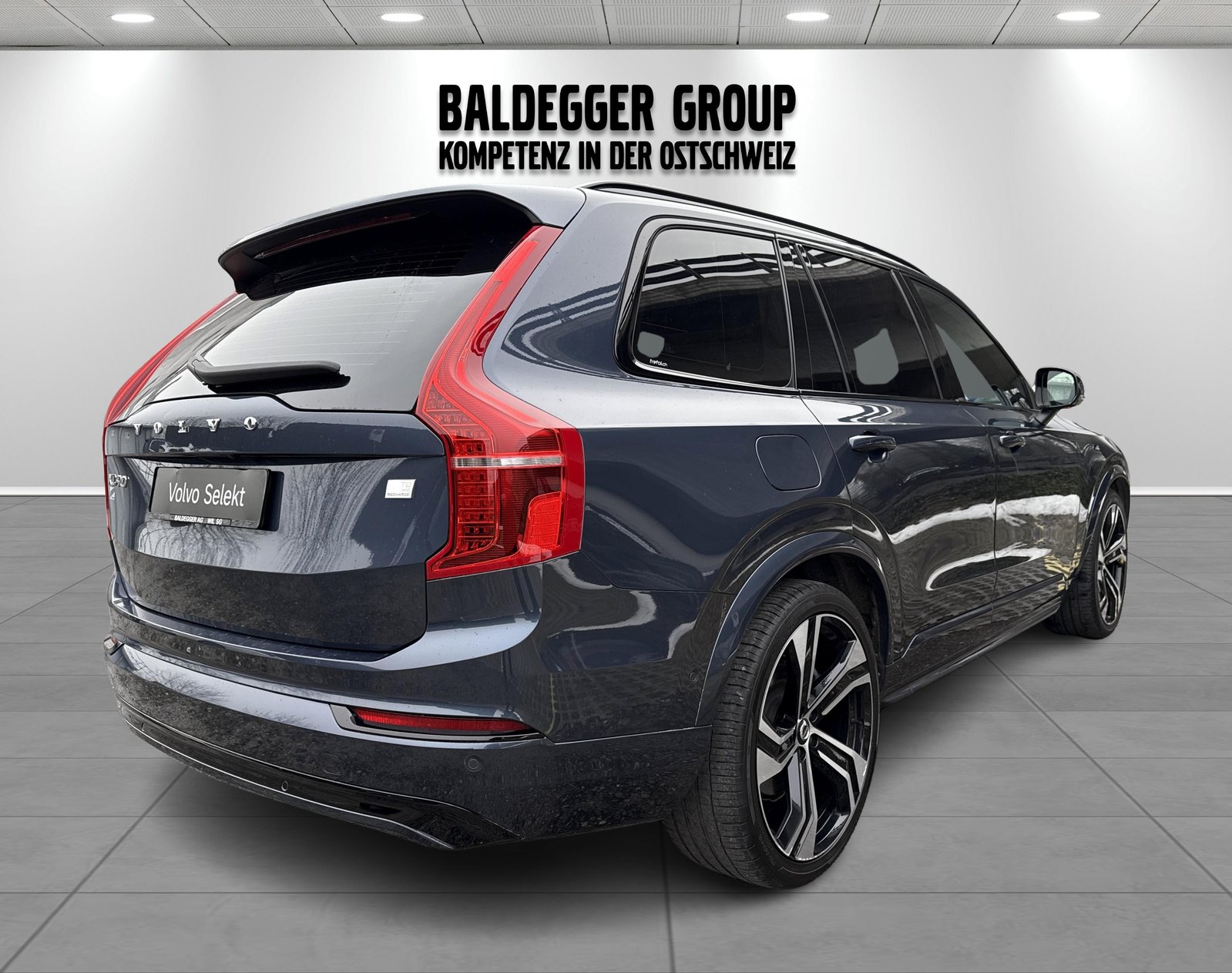 VOLVO XC90 T8 eAWD R-Design, Voll-Hybrid Benzin/Elektro, Occasion / Gebraucht, Automatik - 3