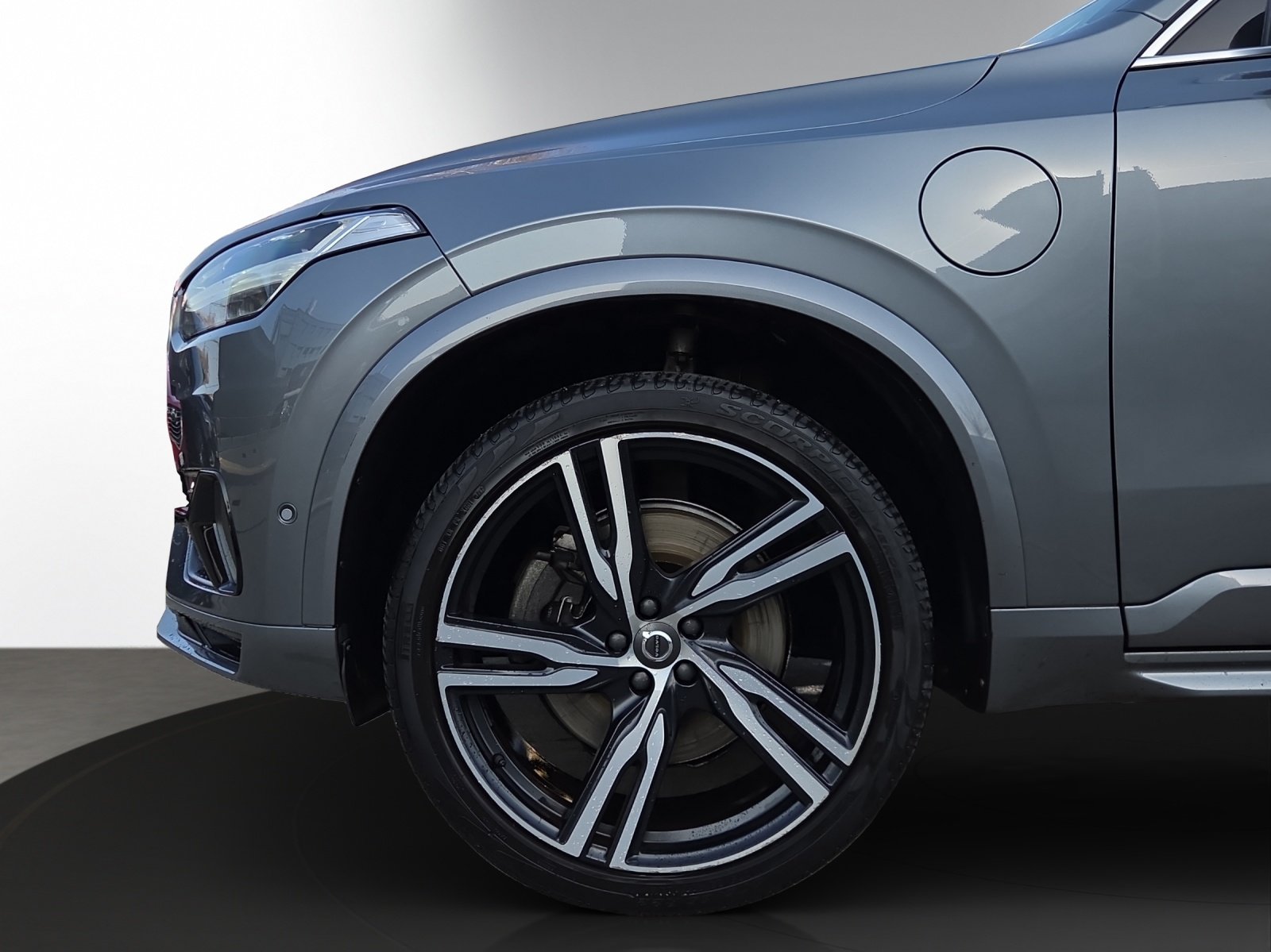 VOLVO XC90 T8 AWD R-Design Geartronic, Hybride Rechargeable Essence/Électricité, Occasion / Utilisé, Automatique - 4