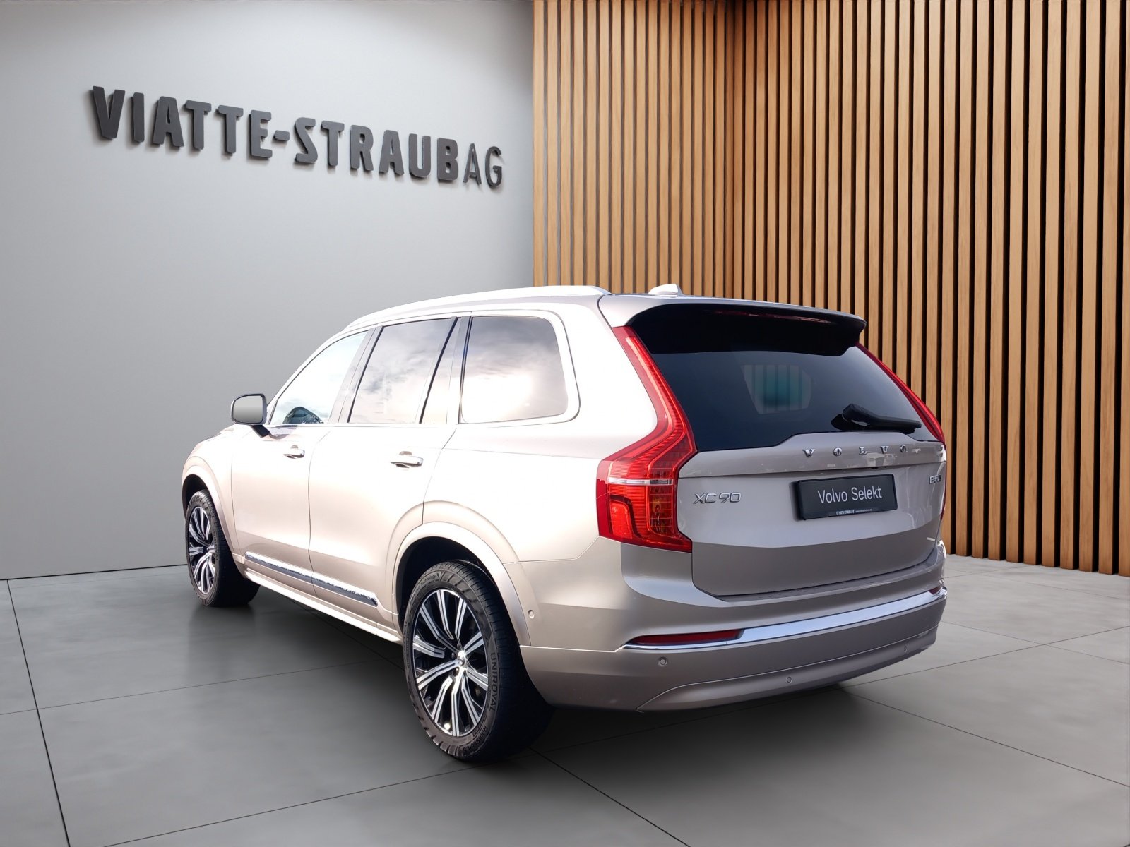 VOLVO XC90 2.0 B5 MH Plus Bright 5P. AWD, Mild-Hybrid Diesel/Electric, Second hand / Used, Automatic - 3
