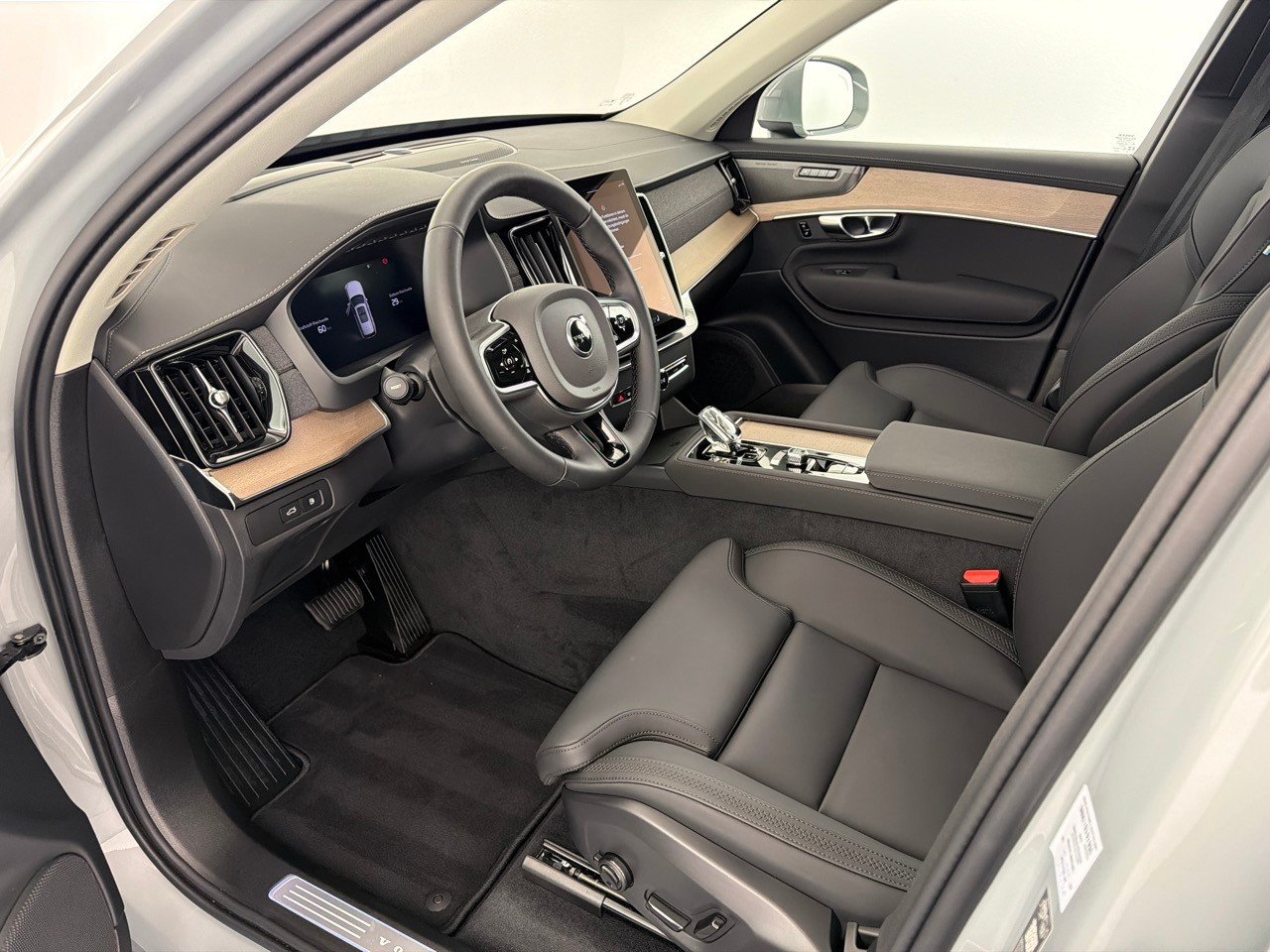 VOLVO XC90 T8 eAWD Plus Bright, Hybride Rechargeable Essence/Électricité, Occasion / Utilisé, Automatique - 5