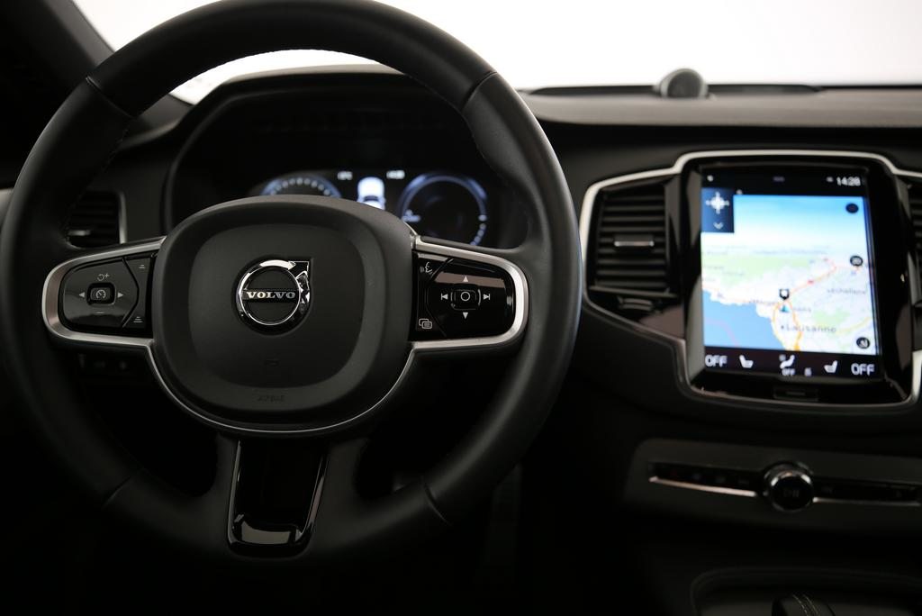 VOLVO XC90 2.0 T8 TE R-Design 7P. eAWD, Hybride Rechargeable Essence/Électricité, Occasion / Utilisé, Automatique - 6