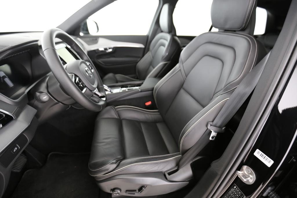 VOLVO XC90 2.0 B5 MH Plus Bright 7P. AWD, Mild-Hybrid Benzin/Elektro, Occasion / Gebraucht, Automatik - 3