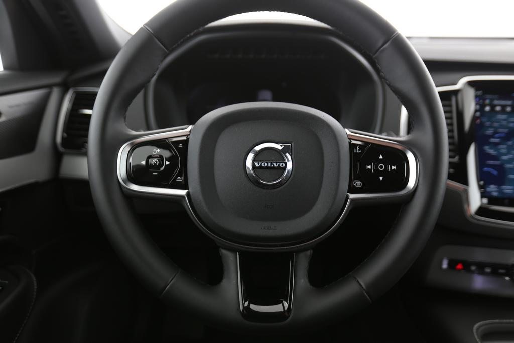 VOLVO XC90 2.0 B5 MH Plus Bright 7P. AWD, Mild-Hybrid Benzin/Elektro, Occasion / Gebraucht, Automatik - 6