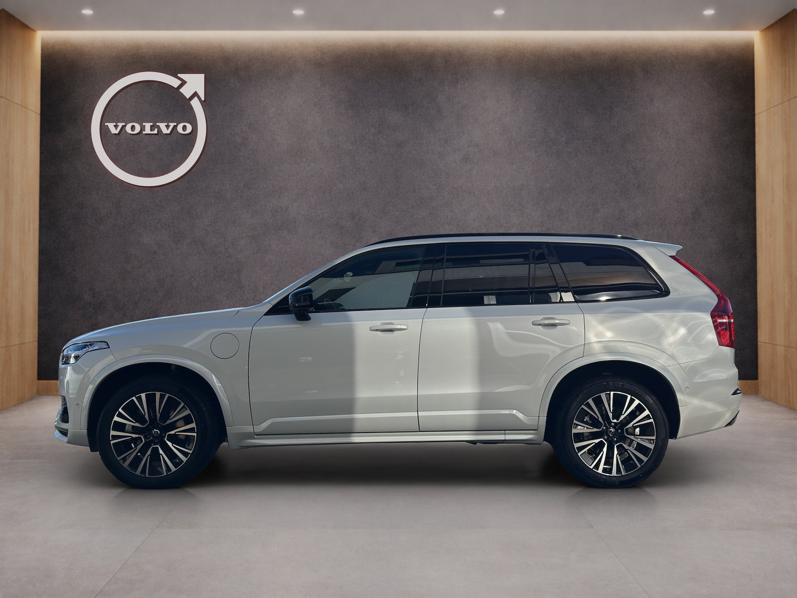 VOLVO XC90 2.0 T8 TE Plus Dark 7P. eAWD, Plug-in-Hybrid Benzina/Elettrica, Occasioni / Usate, Automatico - 3