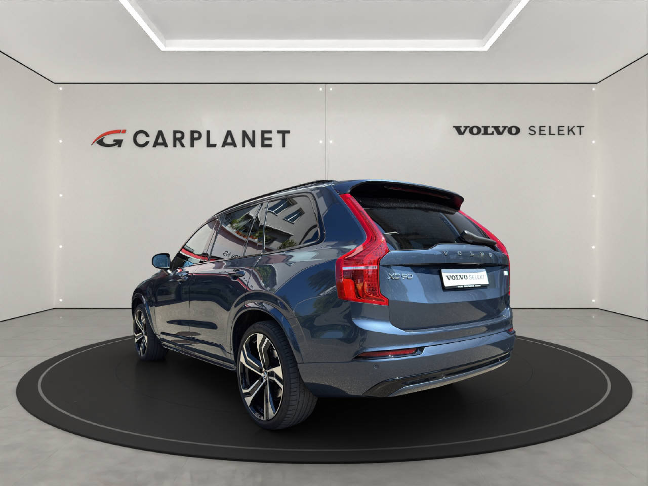 VOLVO XC90 T8 R-Design eAWD, Plug-in-Hybrid Petrol/Electric, Second hand / Used, Automatic - 4