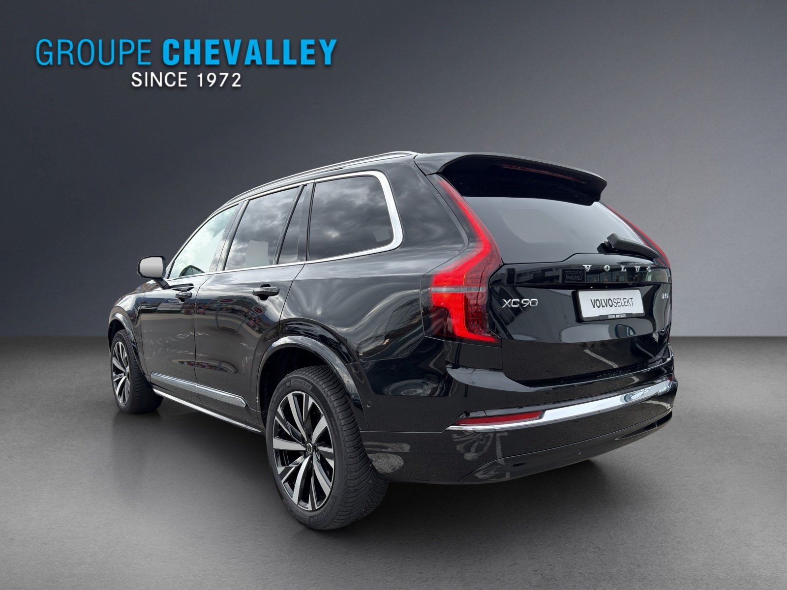 VOLVO XC90 B5 Benzin Mild Hybrid AWD Plus Bright Geartronic, Mild-Hybrid Benzin/Elektro, Occasion / Gebraucht, Automatik - 4