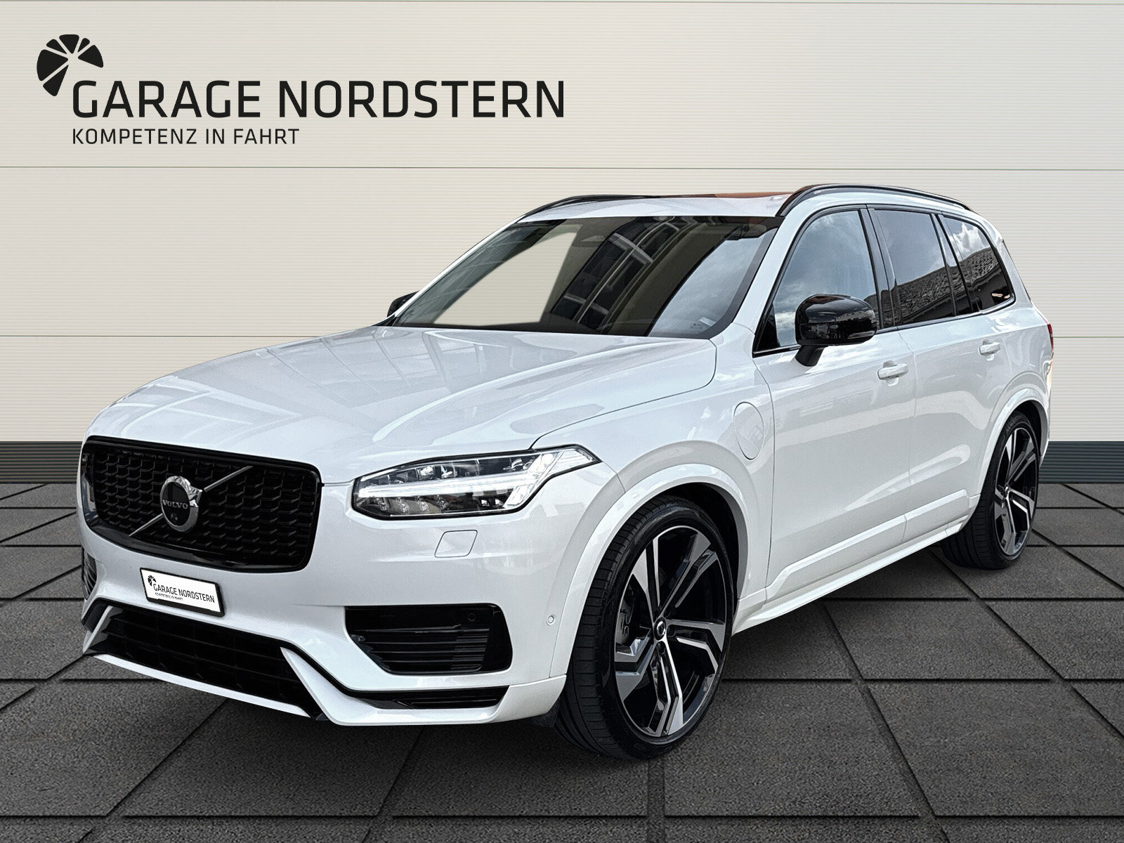 VOLVO XC90 2.0 T8 TE Ultimate Dark 7P. eAWD