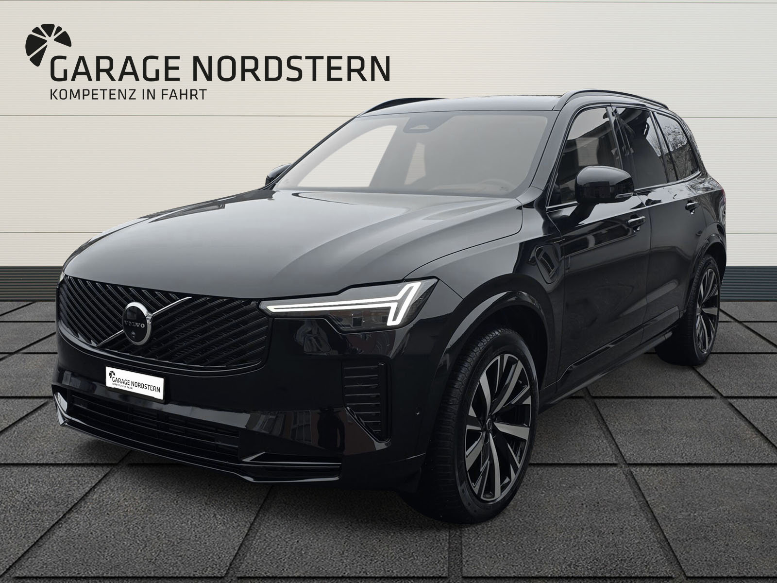 VOLVO XC90 2.0 T8 TE Plus Dark eAWD