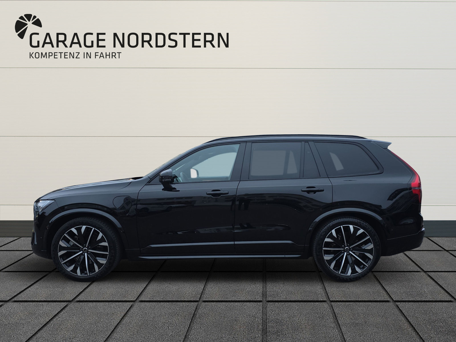 VOLVO XC90 2.0 T8 TE Ultra Dark eAWD, Plug-in-Hybrid Petrol/Electric, Second hand / Used, Automatic - 3