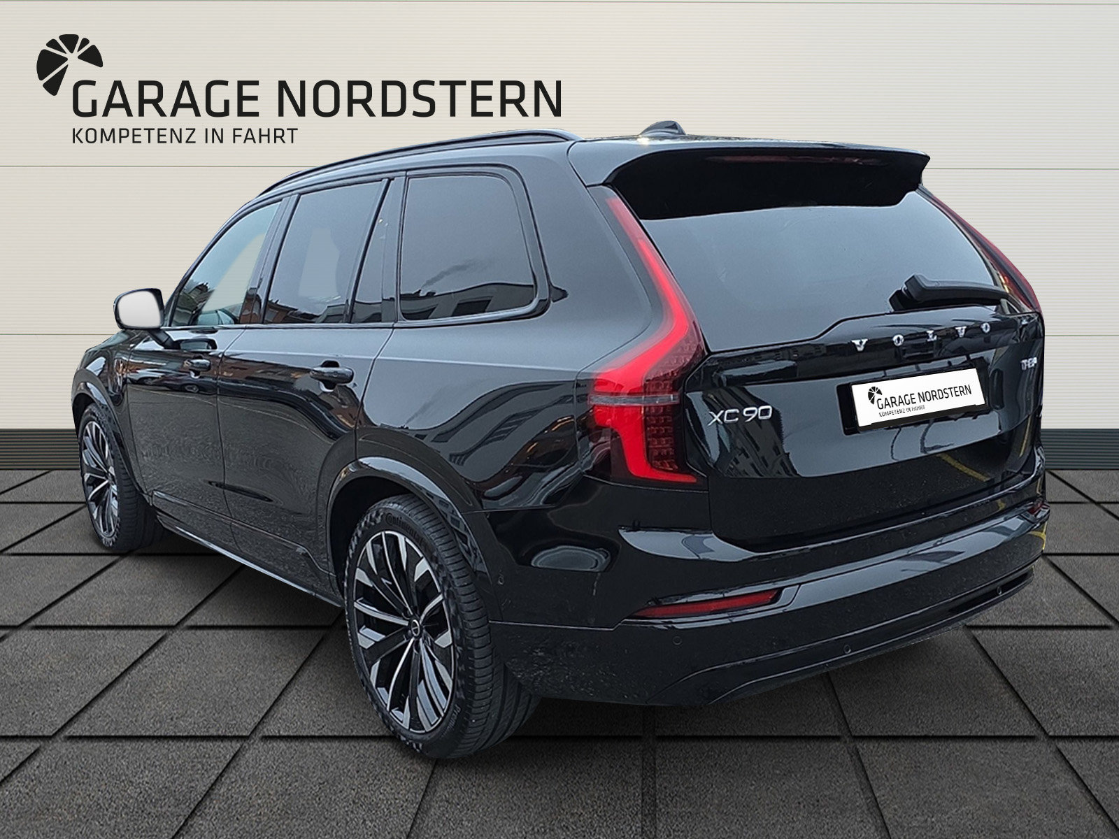 VOLVO XC90 2.0 T8 TE Ultra Dark eAWD, Plug-in-Hybrid Petrol/Electric, Second hand / Used, Automatic - 4