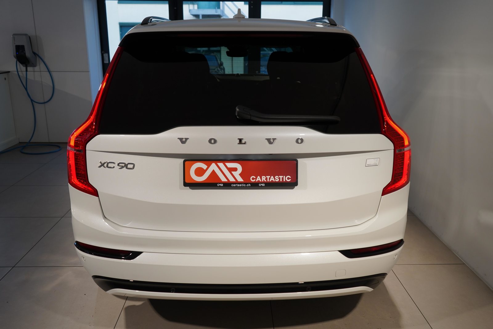 VOLVO XC90 2.0 T8 TE XCLUSIVE Dark 7P. eAWD, Plug-in-Hybrid Petrol/Electric, Second hand / Used, Automatic - 3