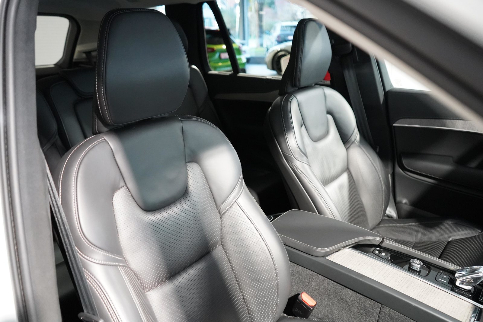 VOLVO XC90 2.0 T8 TE XCLUSIVE Dark 7P. eAWD, Plug-in-Hybrid Petrol/Electric, Second hand / Used, Automatic - 6