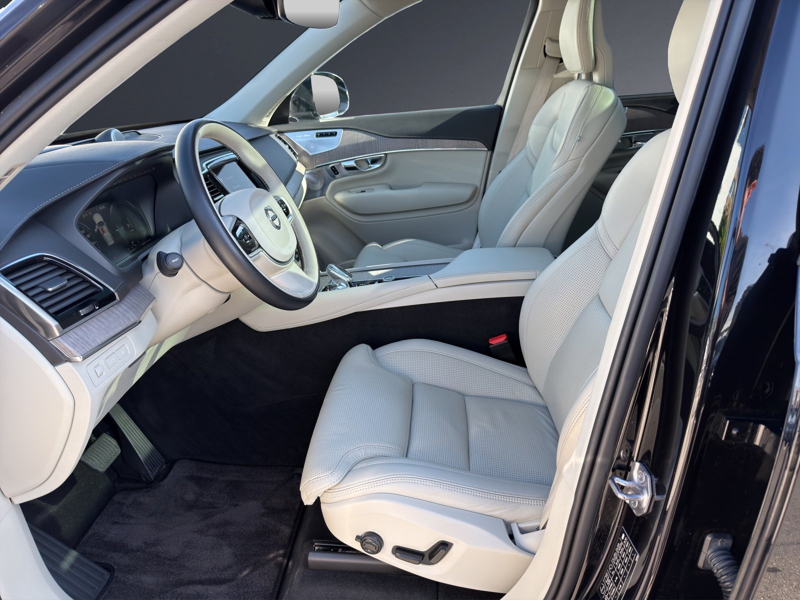 VOLVO XC90 T8 eAWD Inscription Expression Geartronic, Hybride Rechargeable Essence/Électricité, Occasion / Utilisé, Automatique - 6