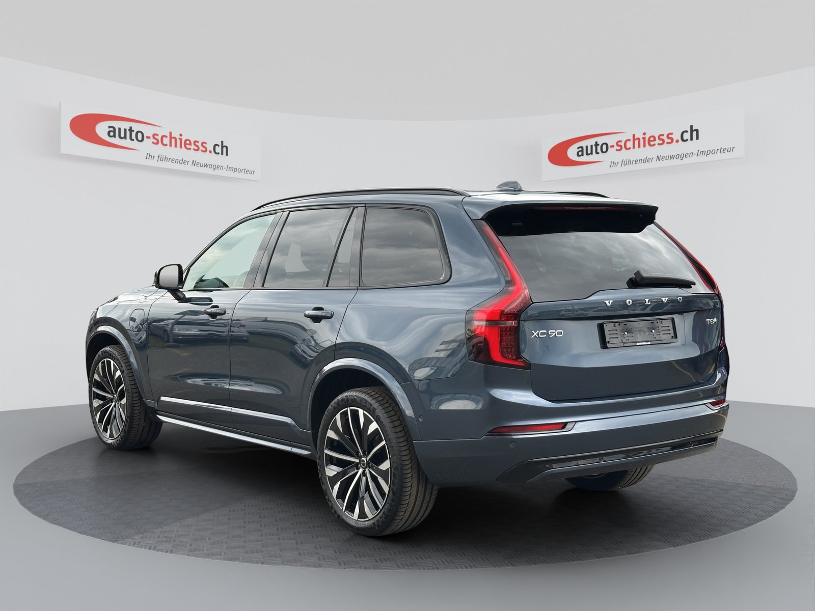 VOLVO XC90 T8e AWD Plus Dark PluginHybrid Geartronic, Plug-in-Hybrid Petrol/Electric, Second hand / Used, Automatic - 3