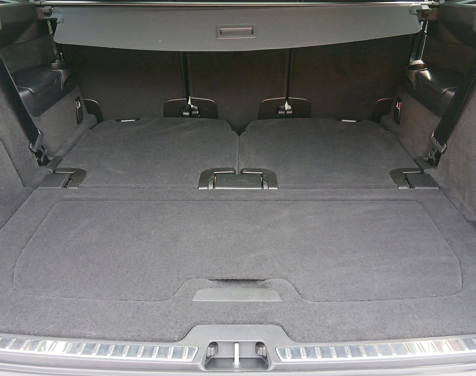 VOLVO XC90 2.0 T8 TE R-Design 7P. eA, Hybride Integrale Benzina/Elettrica, Occasioni / Usate, Automatico - 6