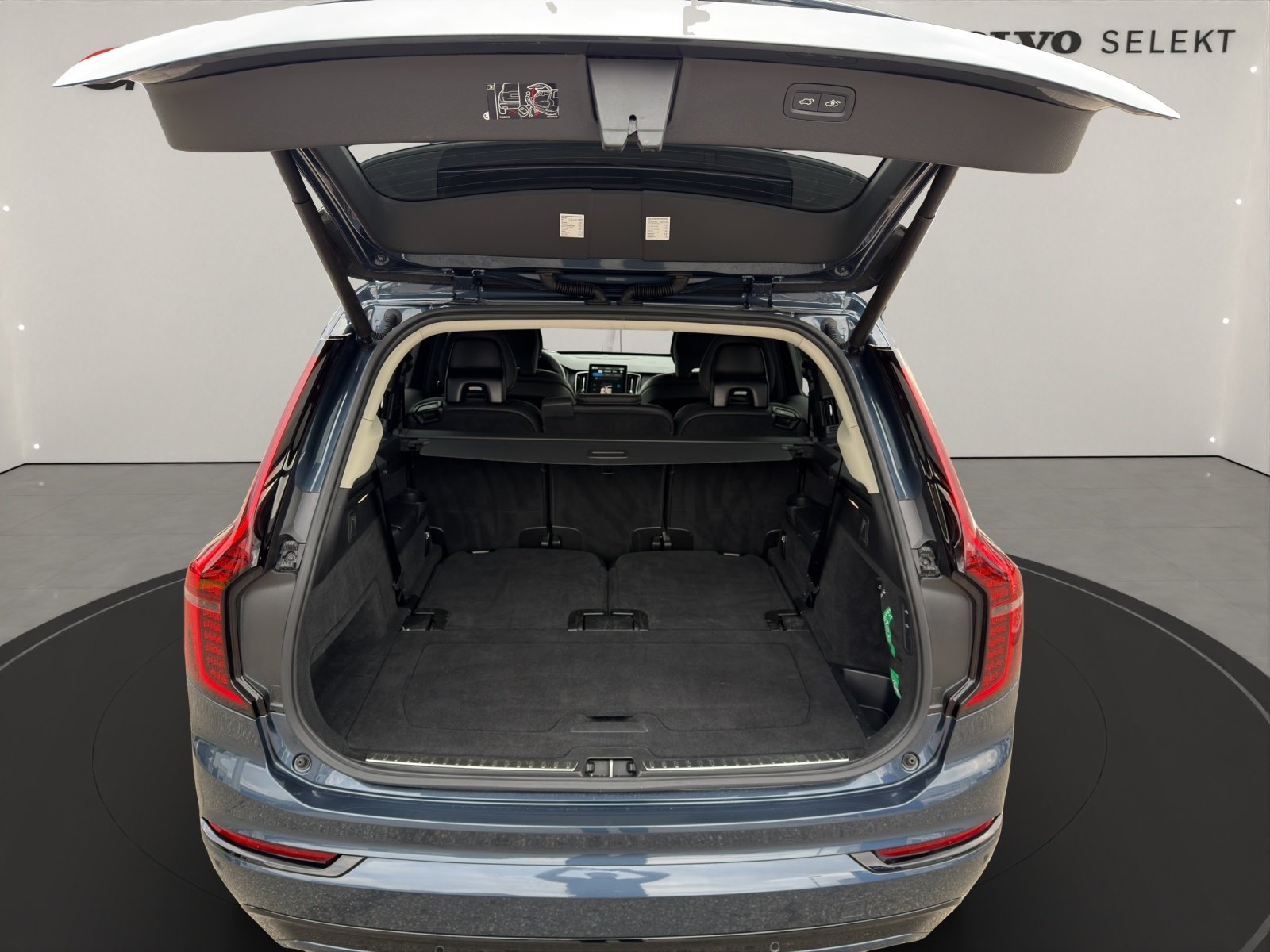 VOLVO XC90 2.0 T8 TE Plus Dark eAWD ., Plug-in-Hybrid Petrol/Electric, Second hand / Used, Automatic - 7