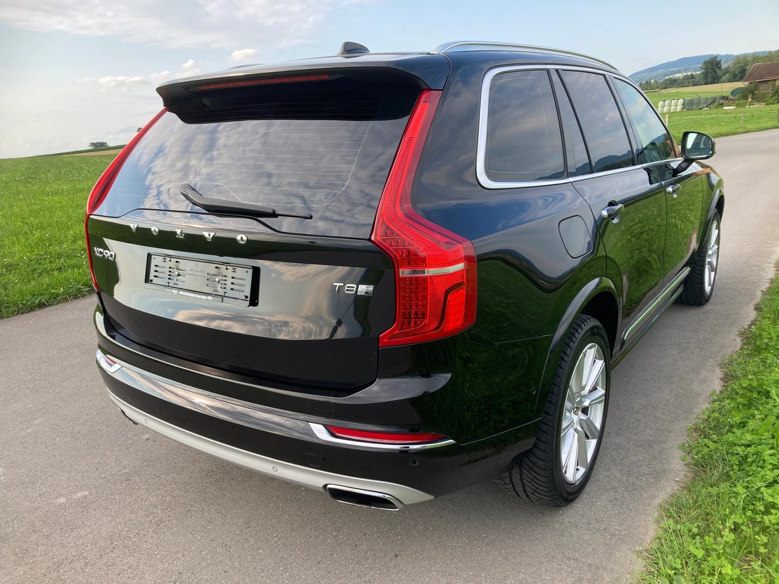 VOLVO XC90 T8 AWD Inscription Geartronic 7 Plätzer, Plug-in-Hybrid Petrol/Electric, Second hand / Used, Automatic - 3