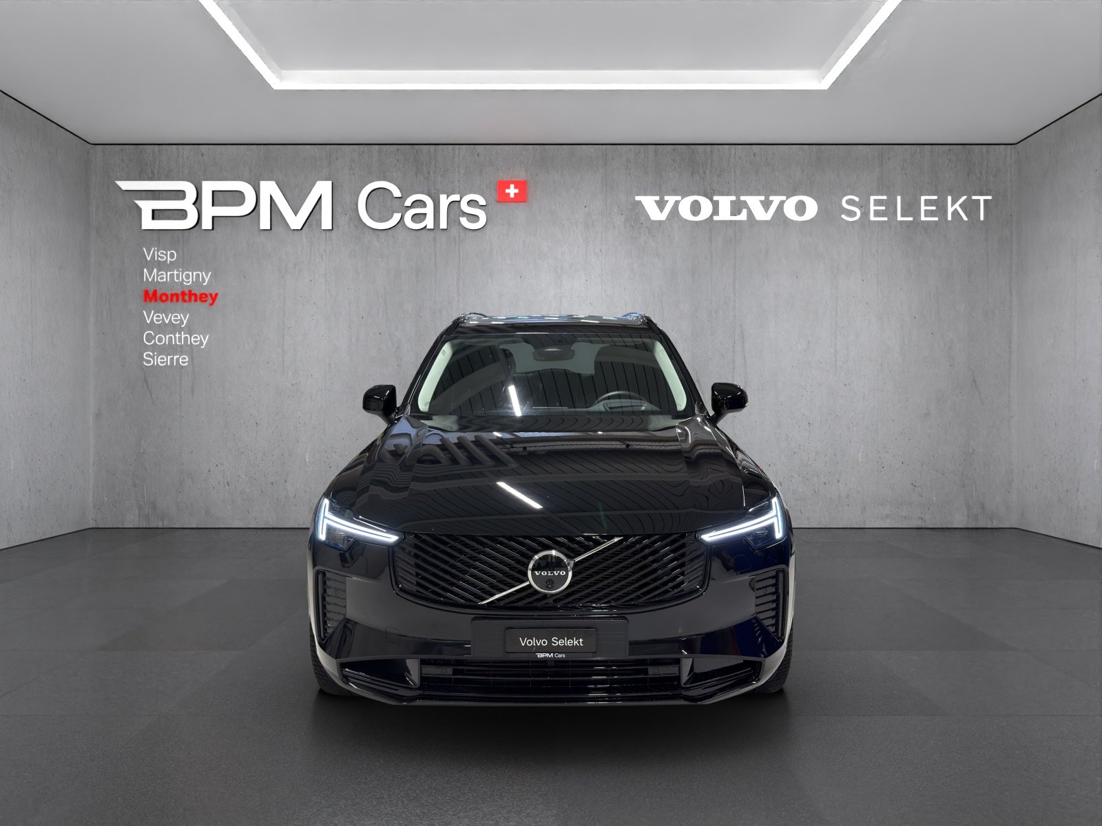 VOLVO XC90 T8 eAWD PluginHybrid Plus Dark Geartronic, Plug-in-Hybrid Benzin/Elektro, Occasion / Gebraucht, Automatik - 2