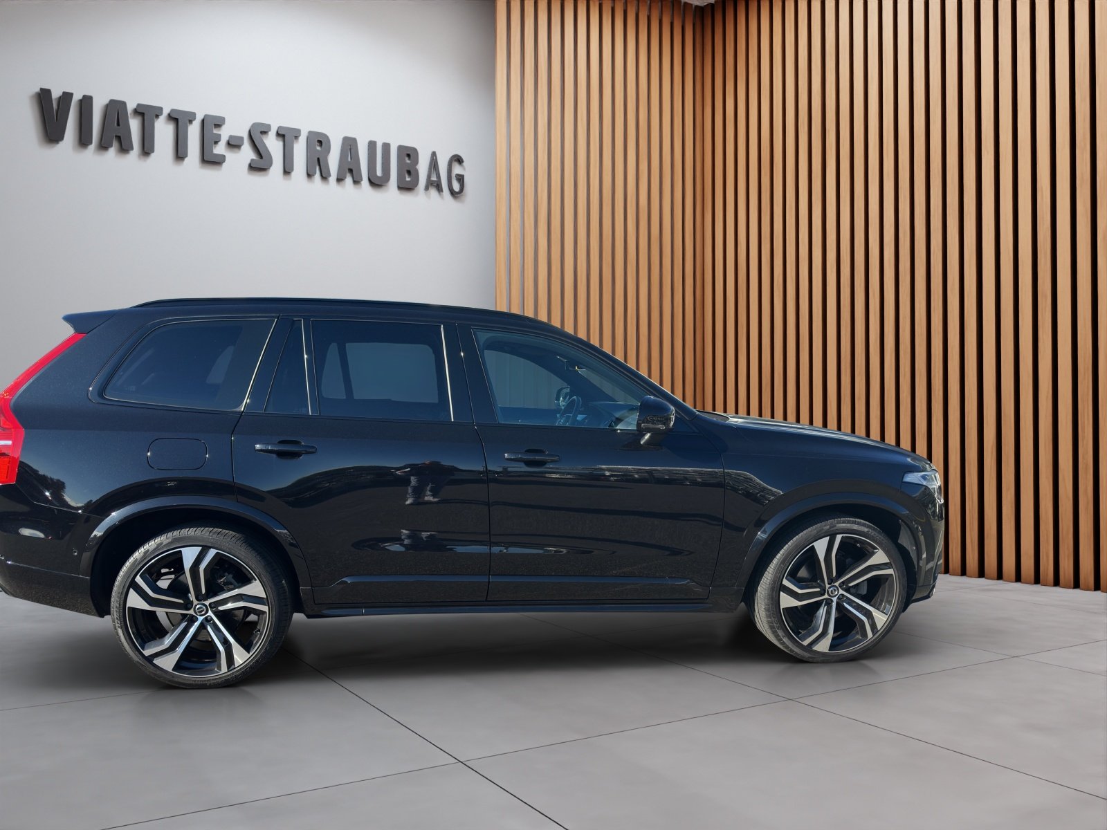 VOLVO XC90 2.0 B5 MH R-Design 7P. AWD, Mild-Hybrid Diesel/Electric, Second hand / Used, Automatic - 5