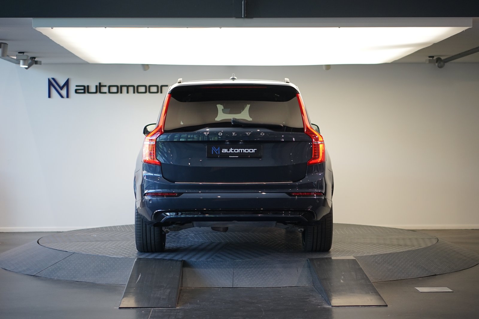 VOLVO XC90 T8 eAWD PluginHybrid R-Design Geartronic *Gratiss, Plug-in-Hybrid Benzin/Elektro, Occasion / Gebraucht, Automatik - 6