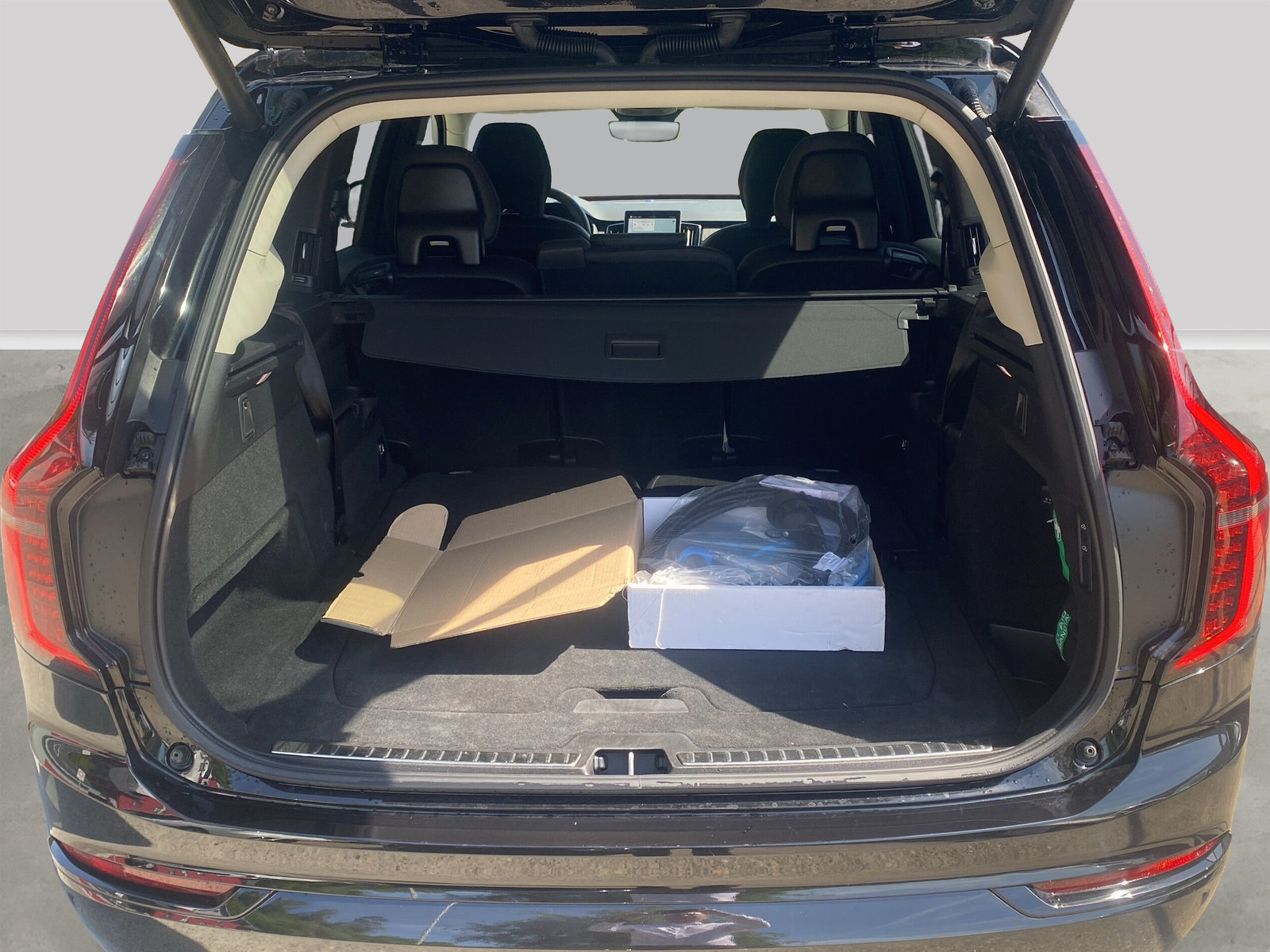 VOLVO XC90 T8 eAWD PluginHybrid Plus Dark Geartronic, Plug-in-Hybrid Petrol/Electric, Second hand / Used, Automatic - 7