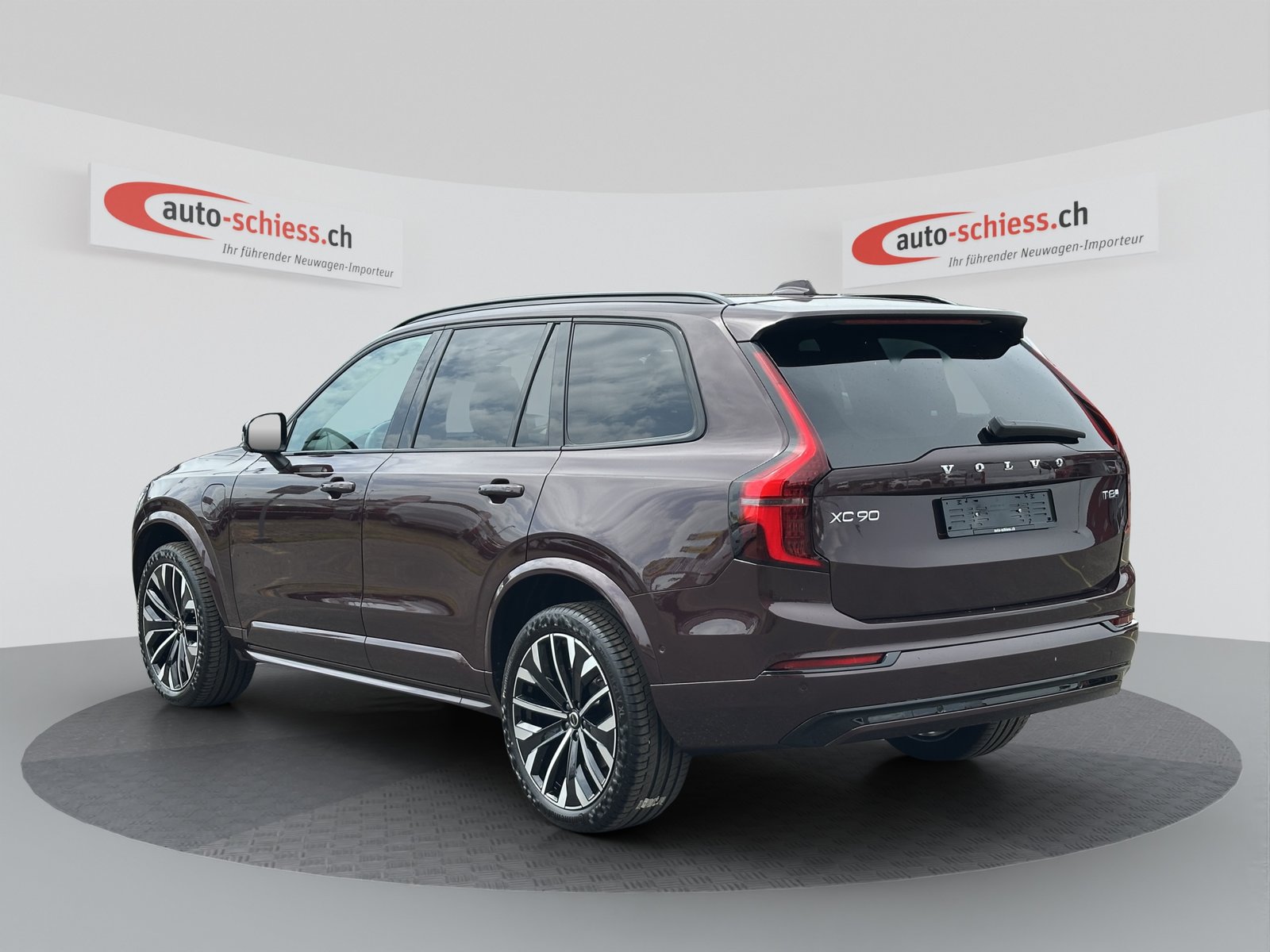 VOLVO XC90 T8 eAWD 7Pl. PluginHybrid Plus Dark Geartronic, Hybride Rechargeable Essence/Électricité, Occasion / Utilisé, Automatique - 3