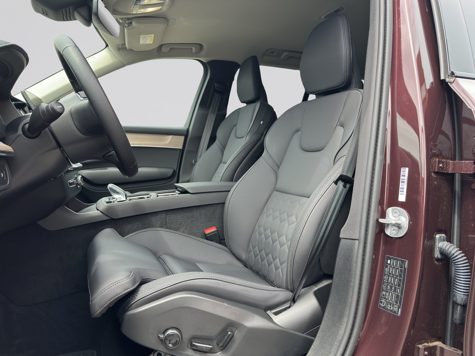 VOLVO XC90 T8 eAWD 7Pl. PluginHybrid Plus Dark Geartronic, Hybride Rechargeable Essence/Électricité, Occasion / Utilisé, Automatique - 6