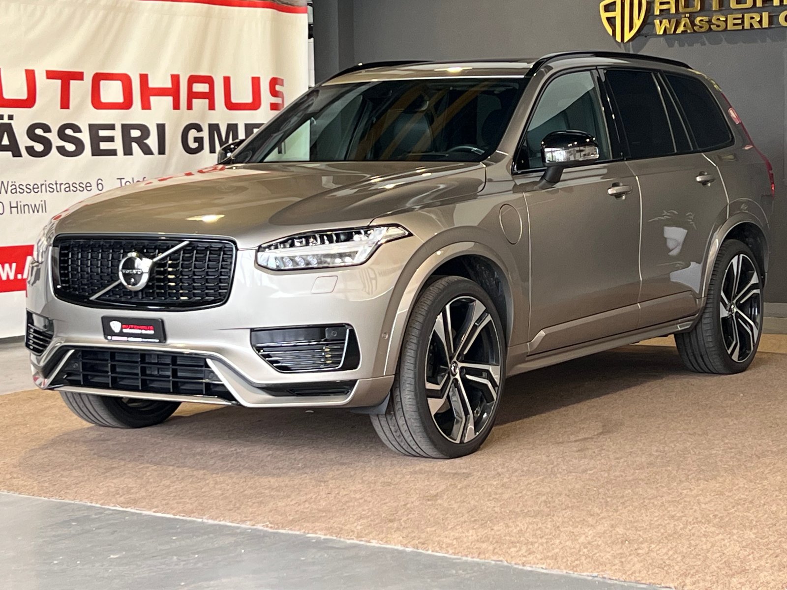 VOLVO XC90 T8 eAWD R-Design Geartronic, Plug-in-Hybrid Petrol/Electric, Second hand / Used, Automatic - 7