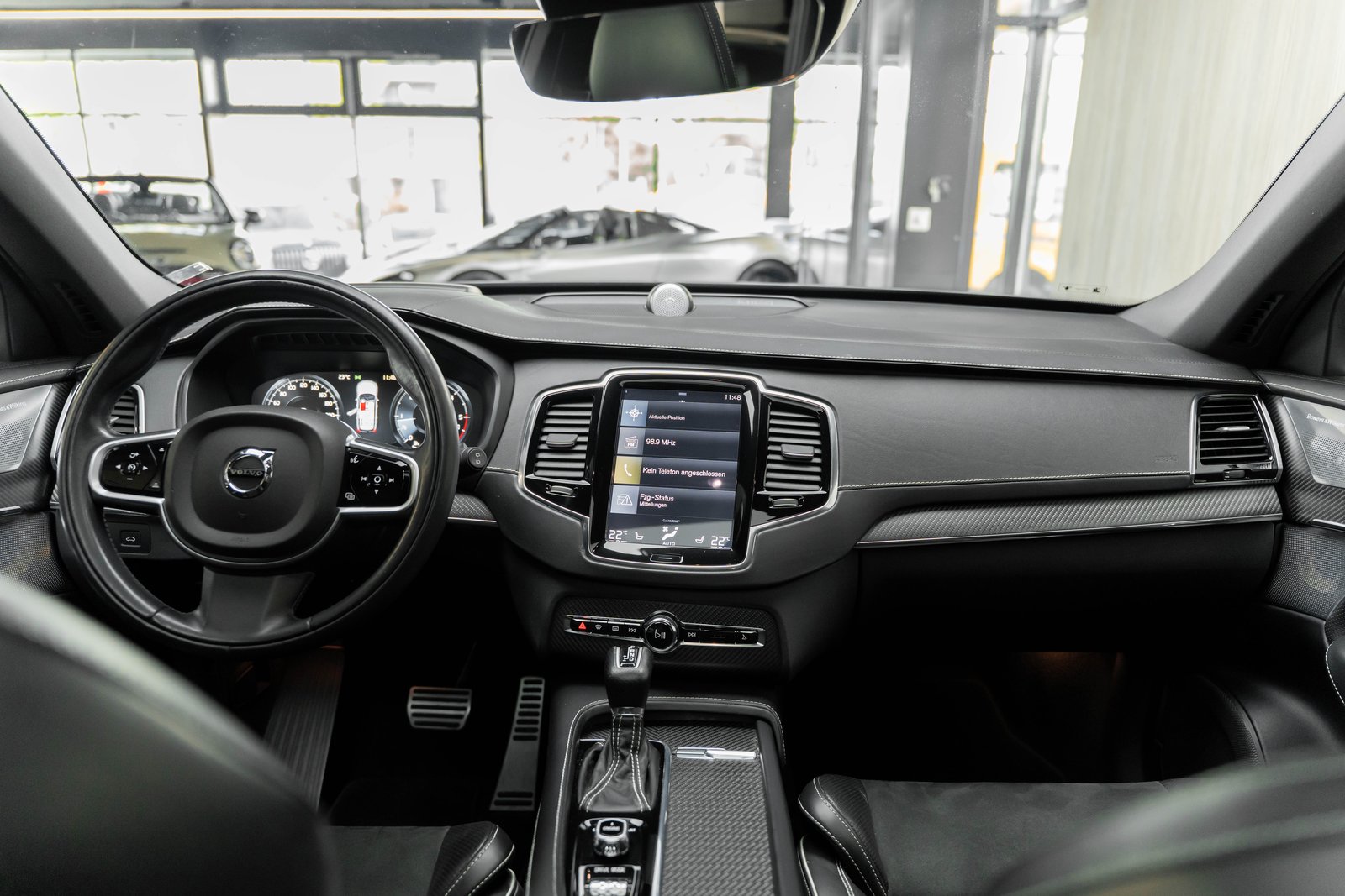 VOLVO XC90 D5 AWD R-Design Geartronic, Diesel, Occasioni / Usate, Automatico - 3