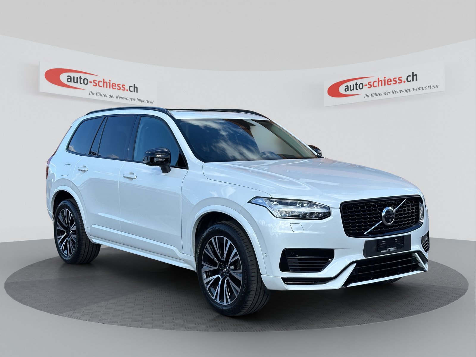 VOLVO XC90 T8 eAWD 7Pl. PluginHybrid Plus Dark Geartronic