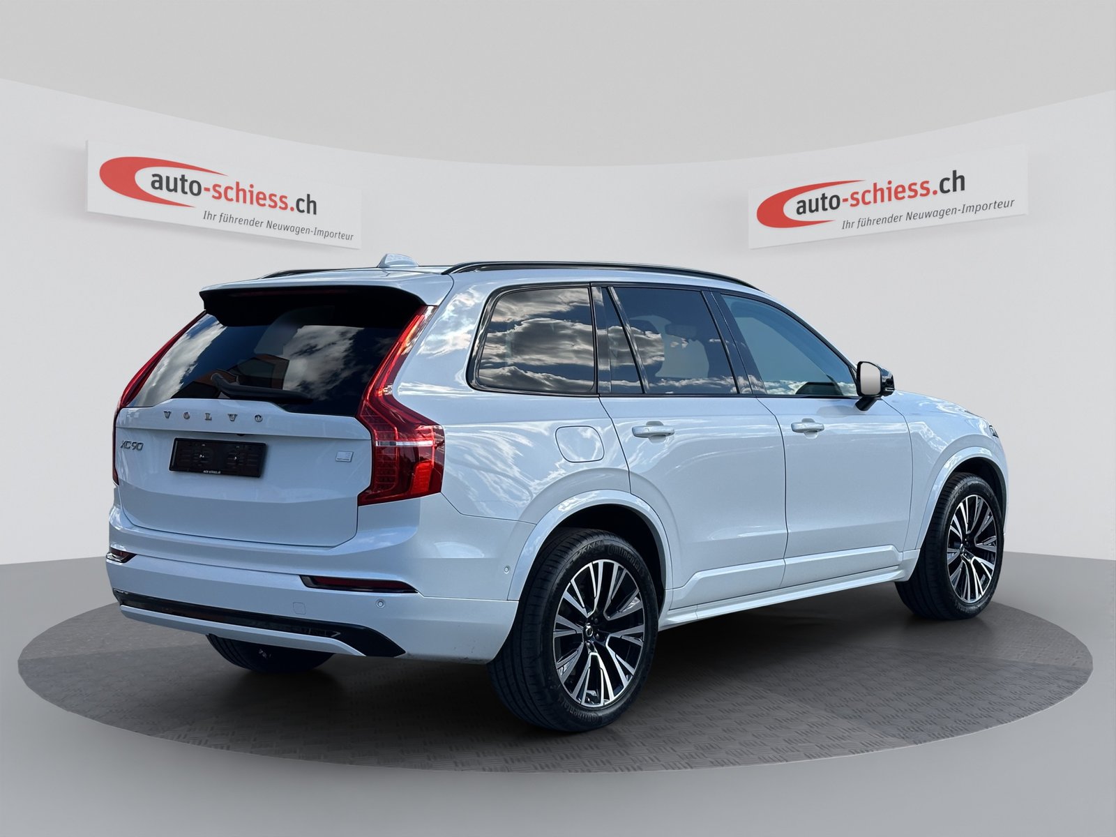 VOLVO XC90 T8 eAWD 7Pl. PluginHybrid Plus Dark Geartronic, Plug-in-Hybrid Benzin/Elektro, Occasion / Gebraucht, Automatik - 5