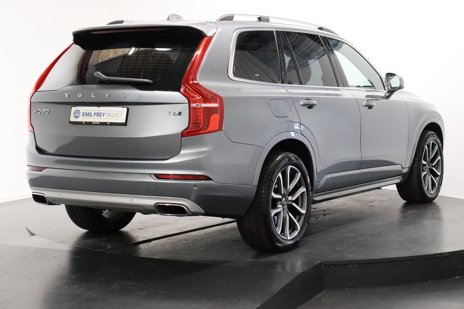 VOLVO XC90 2.0 T6 Momentum 7P. AWD, Petrol, Second hand / Used, Automatic - 4