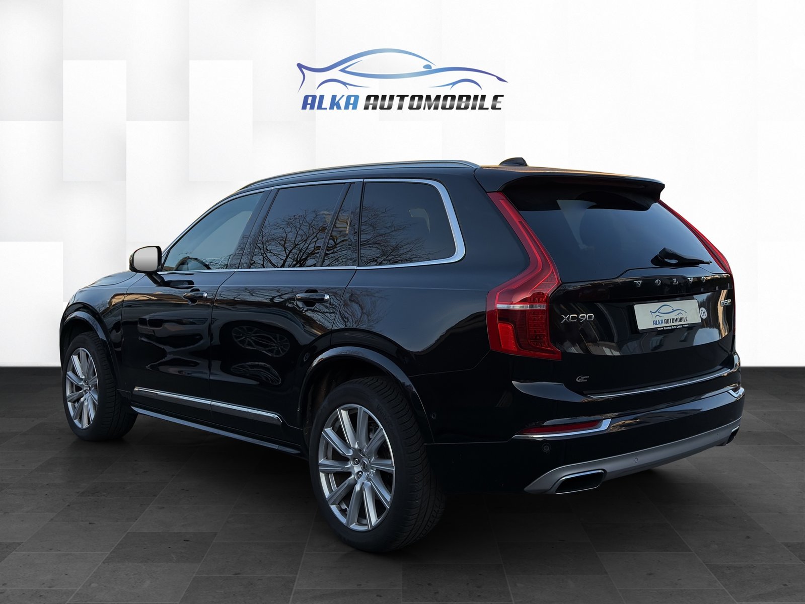 VOLVO XC90 D5 AWD Inscription Geartronic, Diesel, Second hand / Used, Automatic - 4