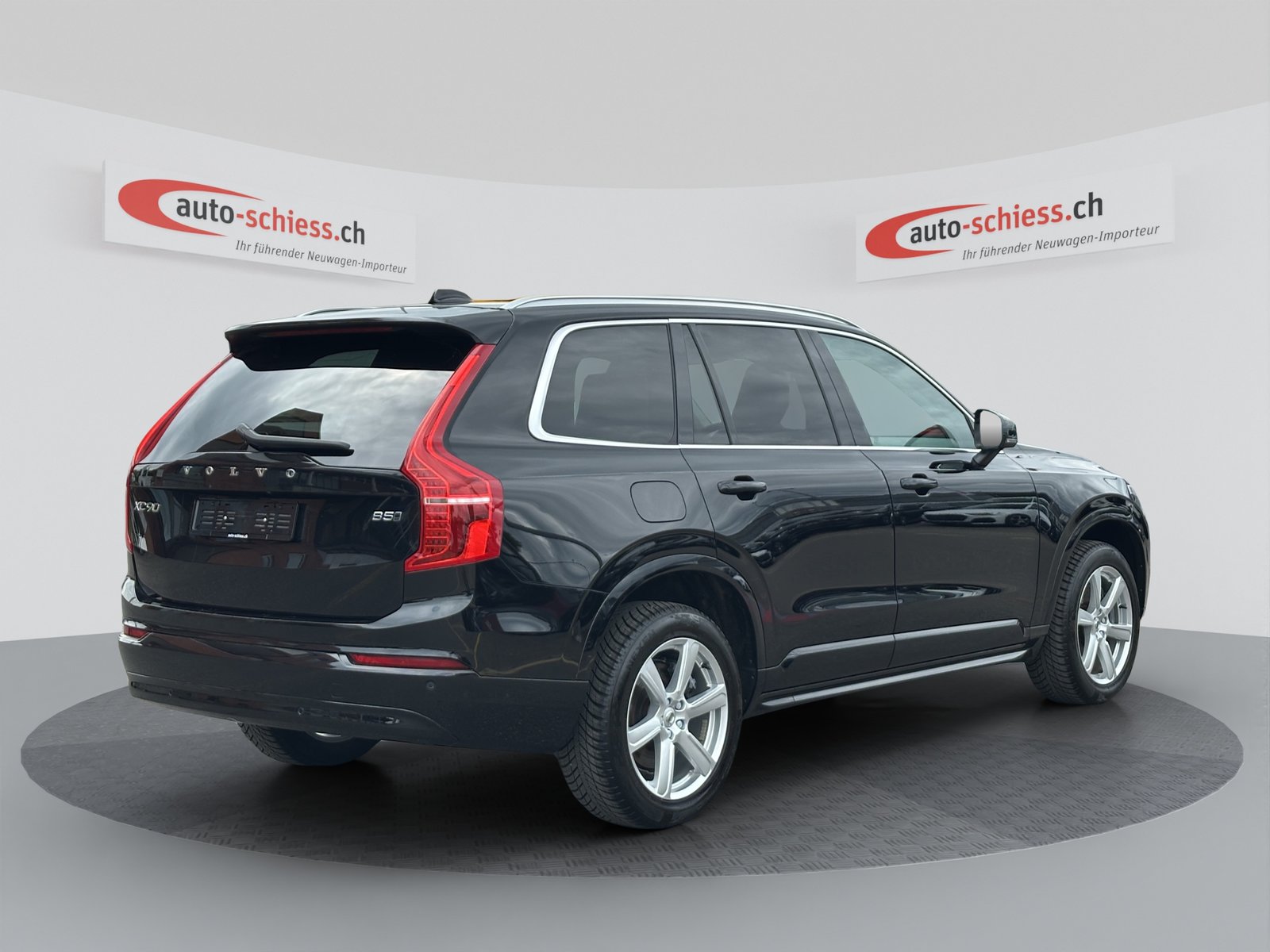 VOLVO XC90 B5 Benzin 7Pl. Mild Hybrid AWD Core Geartronic, Mild-Hybrid Benzin/Elektro, Occasion / Gebraucht, Automatik - 5
