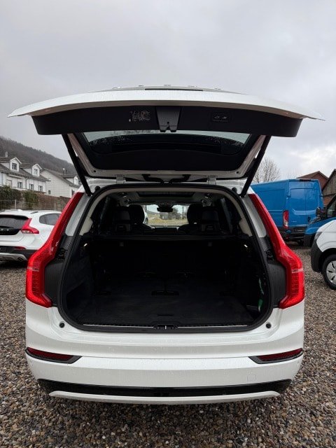 VOLVO XC90 T8 eAWD PluginHybrid Ultra Dark Geartronic, Plug-in-Hybrid Petrol/Electric, Second hand / Used, Automatic - 7