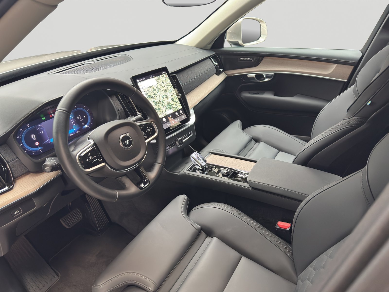VOLVO XC90 B5 Benzin 7Pl. Mild Hybrid AWD Plus Bright Geartr, Hybride Léger Essence/Électricité, Occasion / Utilisé, Automatique - 7