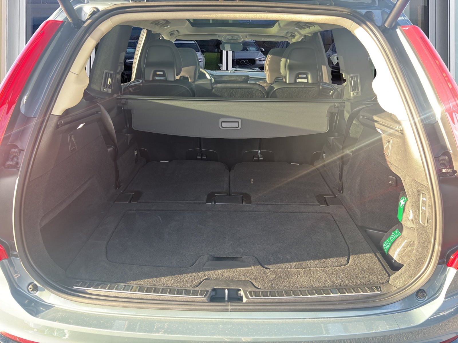 VOLVO XC90 2.0 T8 TE Ultimate Dark 7P. eAWD, Plug-in-Hybrid Benzina/Elettrica, Occasioni / Usate, Automatico - 7