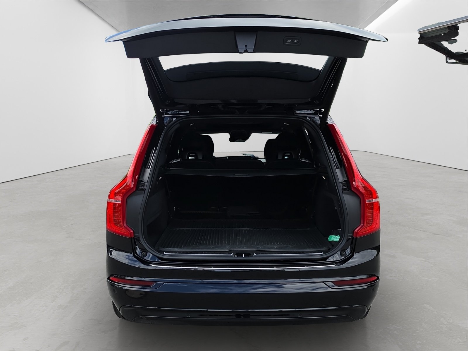 VOLVO XC90 2.0 T8 TE R-Design 7P. eAWD, Plug-in-Hybrid Petrol/Electric, Second hand / Used, Automatic - 6