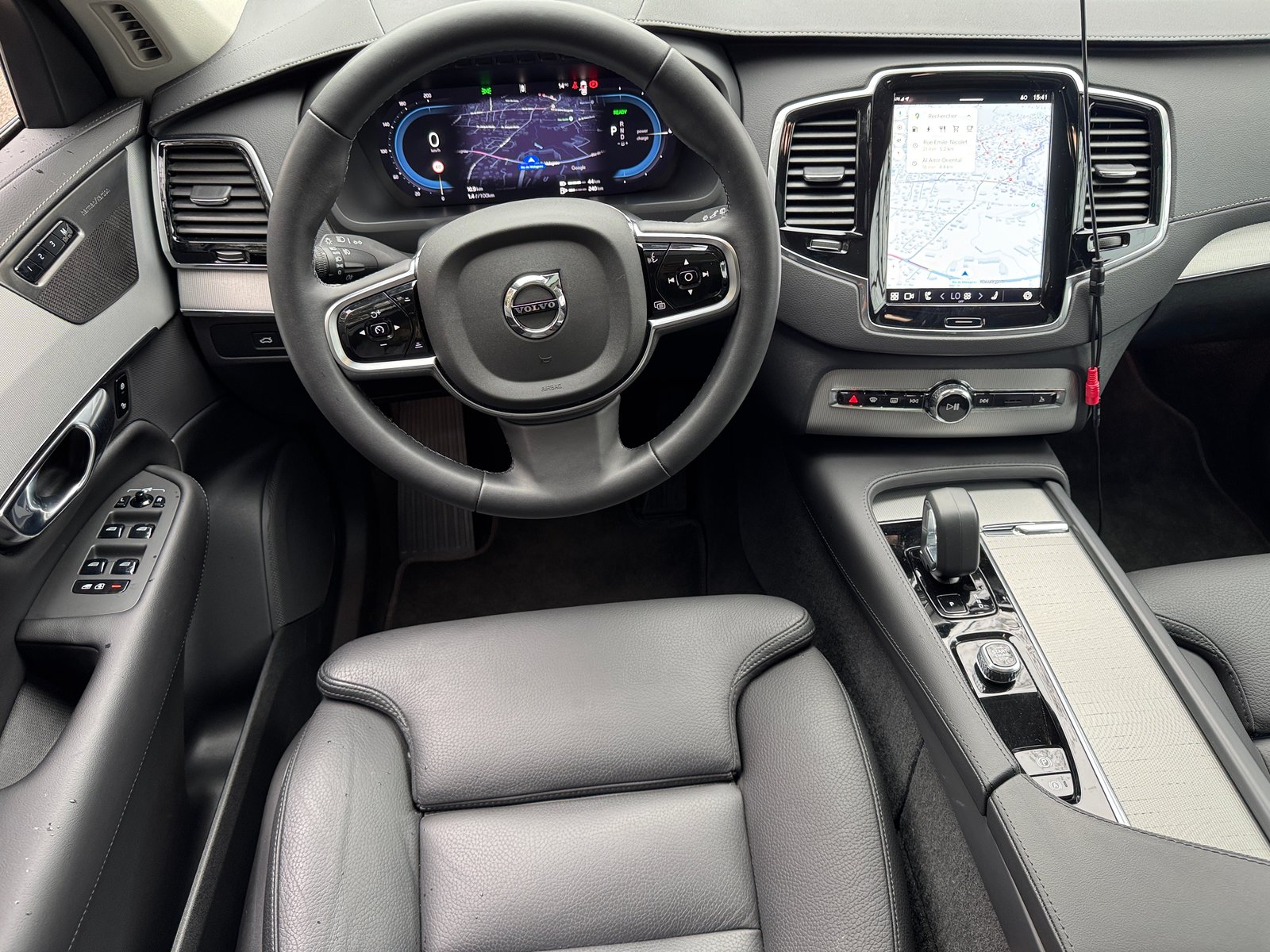 VOLVO XC90 T8 eAWD PluginHybrid Plus Dark Geartronic, Hybride Rechargeable Essence/Électricité, Occasion / Utilisé, Automatique - 2